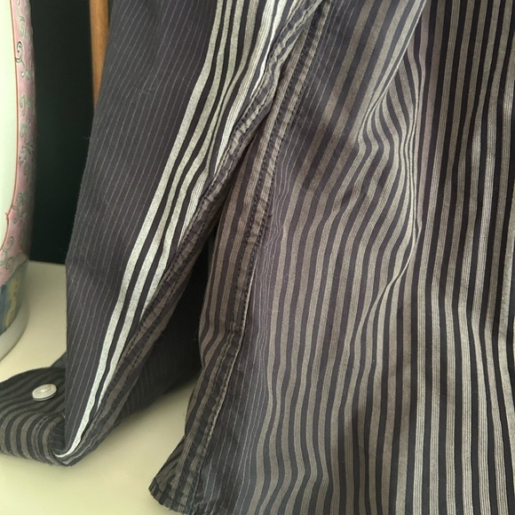 Point Zero Men's Black and Gray Striped Shirt L Semi Fit Y2K - Picture 14 of 16